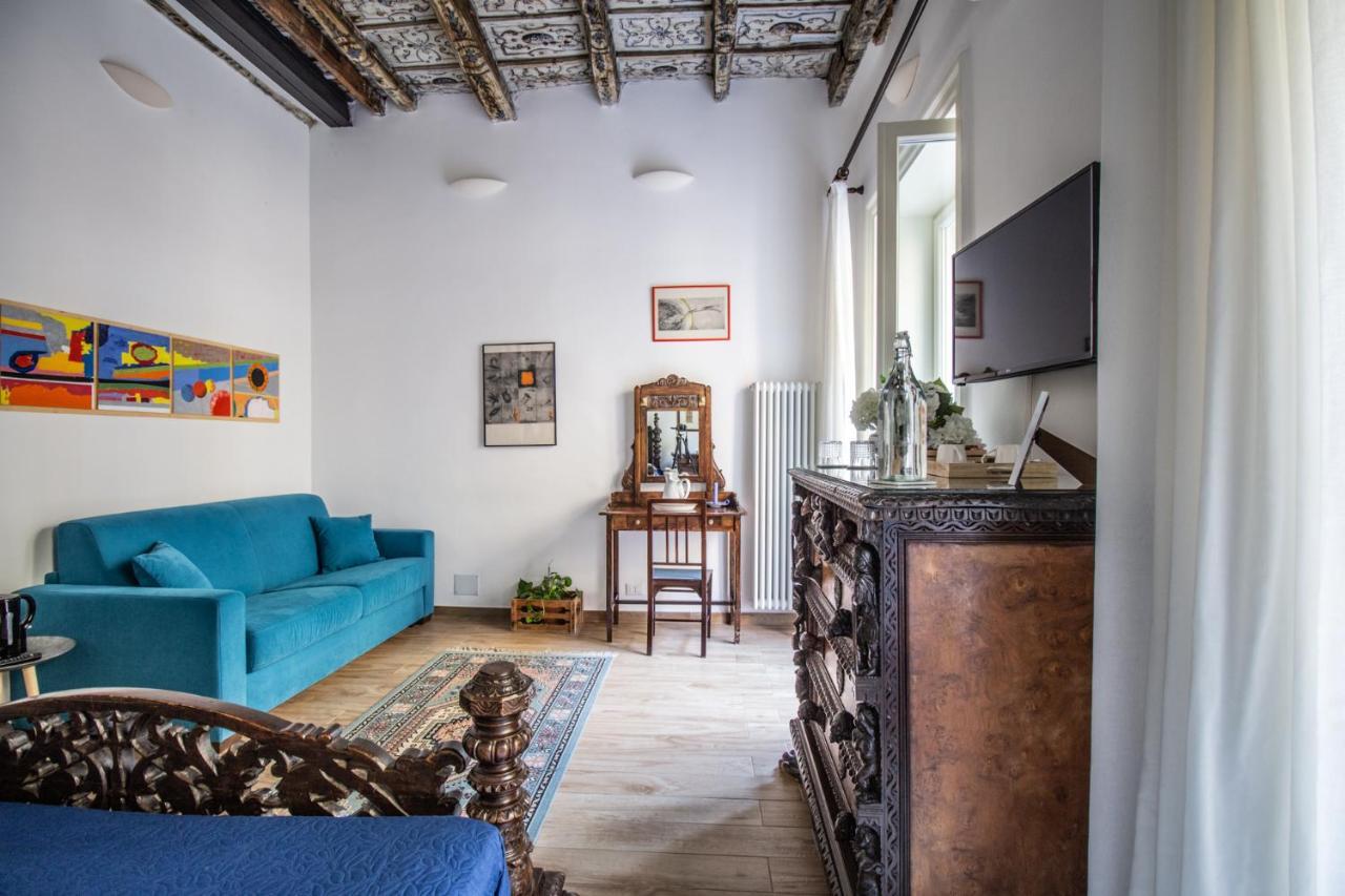 לינה וארוחת בוקר פלרמו Palazzo Ragusi - Locazioni Turistiche מראה חיצוני תמונה