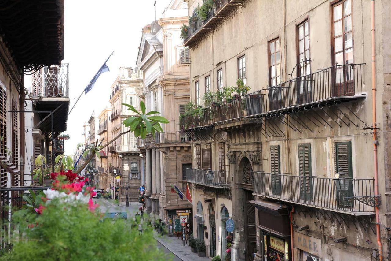 לינה וארוחת בוקר פלרמו Palazzo Ragusi - Locazioni Turistiche מראה חיצוני תמונה